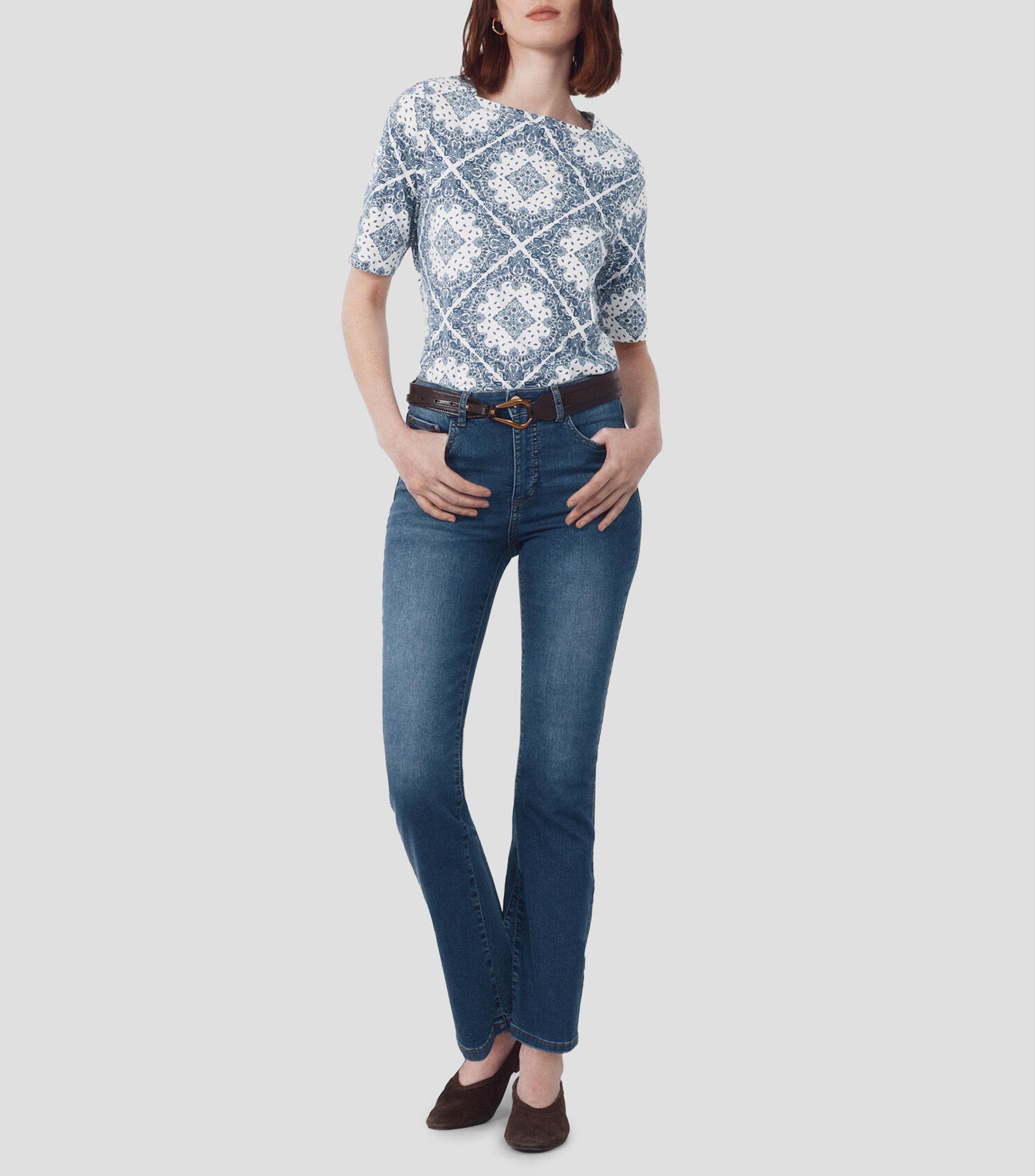 Playera cuello barco manga corta con estampado Mujer